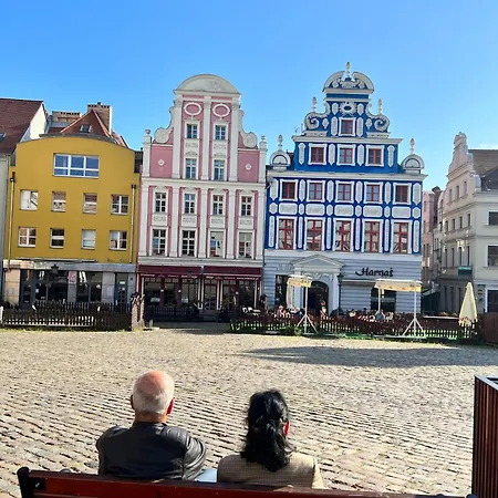 Old Town Square * שצ'צ'ין